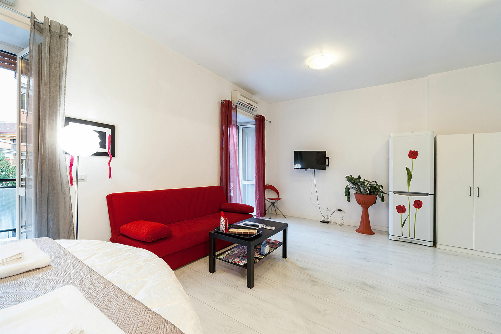 Hosting Flats Guesthouse Rome Buitenkant foto